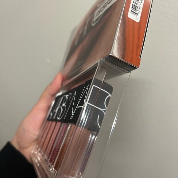 NARS NARSISSIST WANTED VELVET LIP GLIDE SET 6 SHADES New In Box 0.12oz/3.4ml X 6 - Picture 4 of 5